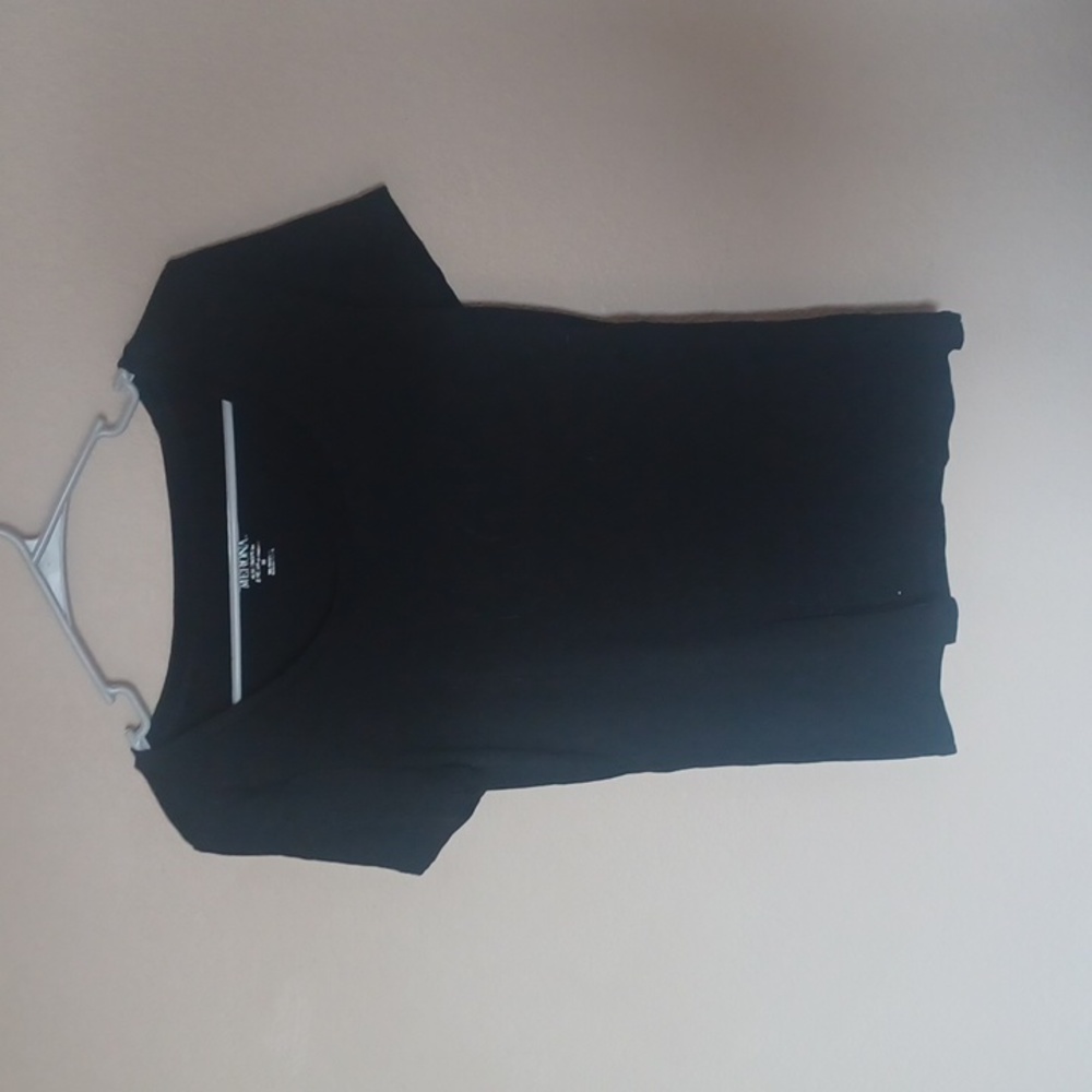 Black low cut t shirt